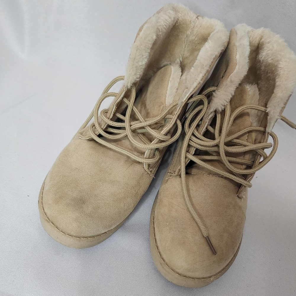 Winter boots